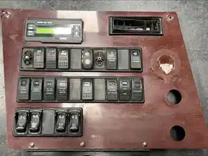 Used Universal Western Star 4900 Instrument Cluster (Stock #P-367)) Part Image