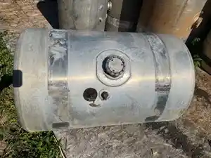 Used Universal Western Star Fuel Tank (Stock #P-290)) Part Image