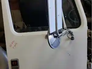 Used 1988 International 1954 Door (Stock #SV-616-3)) Part Image