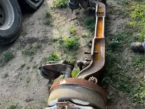 Used 1988 Kenworth C500 Front Axle, Complete Image