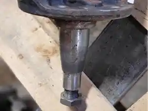 Used 2000 Kenworth T800 Spindle/Knuckle (Stock #27261608)) Part Image