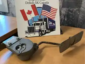 Used 2001 International 4700 Throttle Position Sensor Image