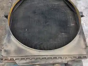 Used 2007 Peterbilt 386 Radiator (Stock #SV-647-15)) Part Image