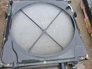 Used 2014 Kenworth T800 Radiator (Stock #SV-623-6)) Part Image
