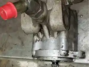 Used Cummins ISL Steering Pump (Stock #27261651)) Part Image