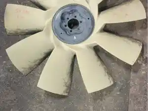 Used Detroit DD13 Fan Image