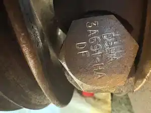 Used Steering Pump Image