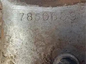 Used Steering Pump Image