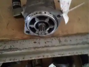 Used 1999 Freightliner Power Steering Reservoir (Stock #6331)) Part Image