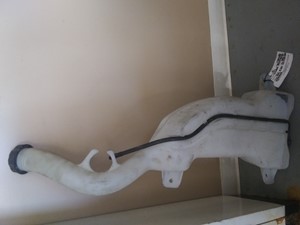 Used 2016 Freightliner Cascadia Windshield Washer Reservoir (Stock #1434)) Part Image
