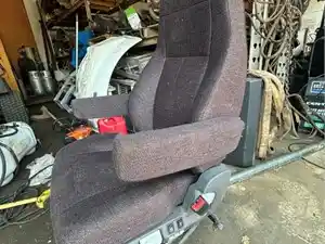 Used 2016 Freightliner Cascadia Seat (Stock #71524A)) Part Image