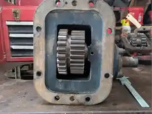 Used MUNCIE SH8B-U6812-P1BX PTO Image