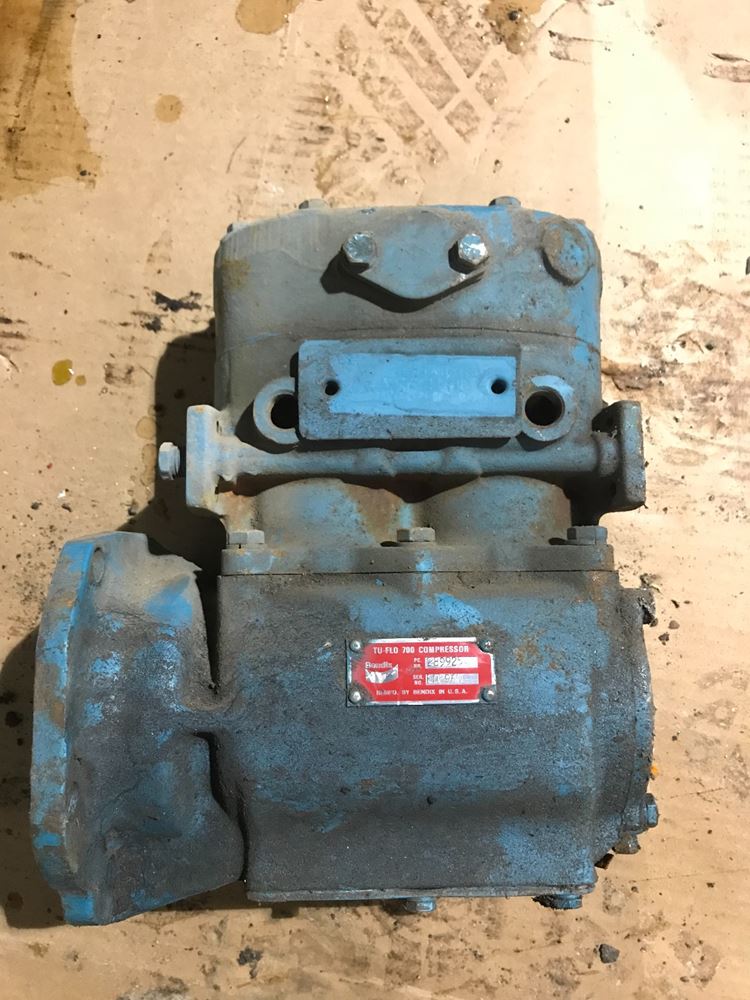 Used Detroit SERIES 60 Air Compressor for sale Port Perry Ontario