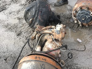 Used Fabco SDA2100 Front Drive Steer Axle (Stock #9166)) Part Image