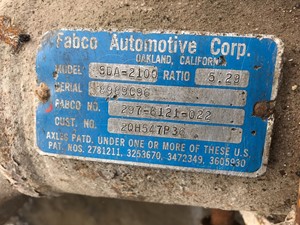 Used Fabco SDA2100 Front Drive Steer Axle (Stock #9165)) Part Image