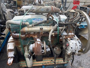 Used International DT466 Engine Assy (Stock #13237)) Part Image