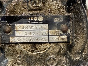 Used International VT275 Steering Pump (Stock #13203)) Part Image