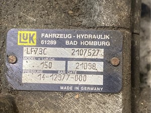 Used International universal Steering Pump (Stock #12903)) Part Image