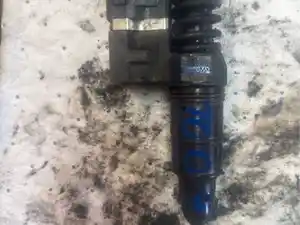 Used 2002 Detroit Series 60 12.7L DDEC IV Injector Image