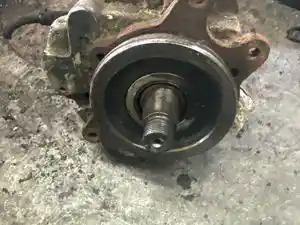 Used 2003 GM/Chev (HD) 6.6L DURAMAX Fuel Gear Pump (Stock #17322)) Part Image