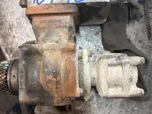 Used 2005 Mercedes MBE4000 Air Compressor Image
