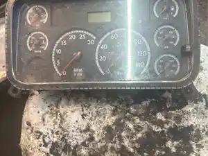 Used 2007 Freightliner M-2 Instrument Cluster (Stock #16507)) Part Image