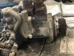Used 2014 Detroit DD13 Fuel Gear Pump (Stock #14399)) Part Image