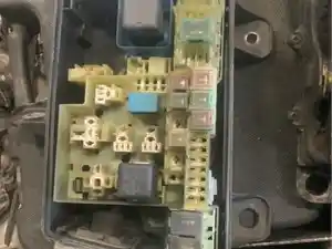 Used 2014 Hino J08E-TM Fuse Box (Stock #14885)) Part Image