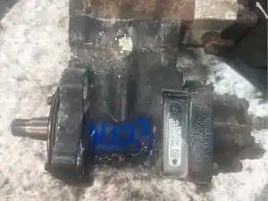 Used 2017 Cummins ISL Fuel Gear Pump (Stock #16633)) Part Image