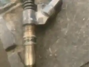 Used Cummins M11; ISM Injector (Stock #14628)) Part Image