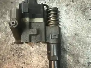 Used Detroit 8V92 Injector (Stock #16646)) Part Image