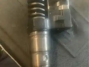 Used Detroit Series 60 11.1L DDEC III Injector (Stock #15698)) Part Image