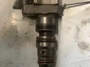 Used Ford 7.3 POWER STROKE Injector (Stock #12676)) Part Image