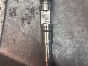 Used International MAXXFORCE 11 Injector (Stock #16462)) Part Image