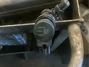 Used International MAXXFORCE 7 Injector (Stock #14840)) Part Image