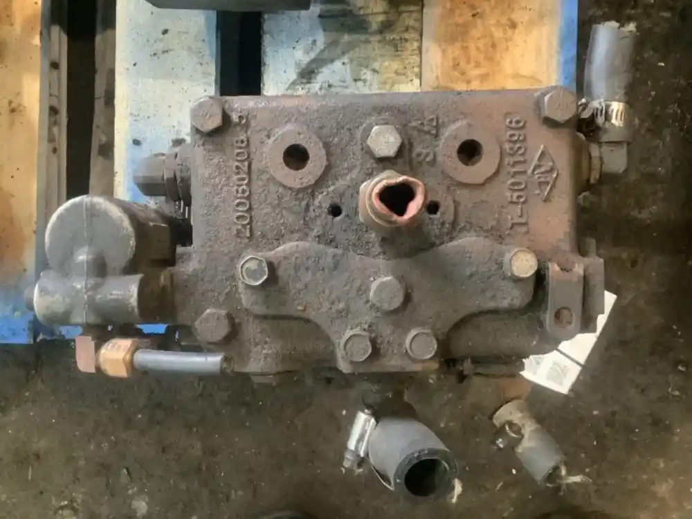 Used, Recycled, New, and Aftermarket Heavy Duty Truck Parts