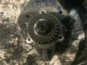 Used PACCAR PX-7 Fuel Gear Pump (Stock #15289)) Part Image