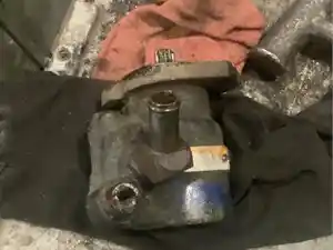 Used Universal Caterpillar 3176 Steering Pump (Stock #14460)) Part Image