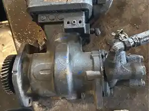 Used Universal Cummins C8.3; ISC Air Compressor Image