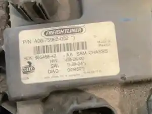 Used Universal Freightliner Universal Body ECM (Stock #12886)) Part Image