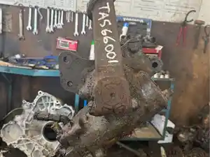 Used Universal TRW/Ross TAS 66 001 Steering Gear (Stock #12198)) Part Image