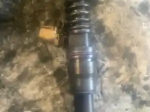 Used Volvo D12 Injector (Stock #16108)) Part Image