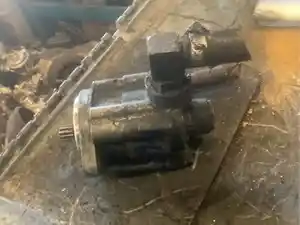 Used Volvo D12 Steering Pump (Stock #14655)) Part Image