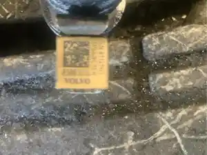 Used Volvo D13 Injector (Stock #14671)) Part Image