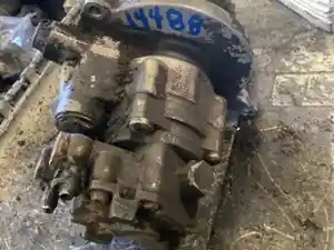Used Volvo D13 Steering Pump (Stock #14488)) Part Image