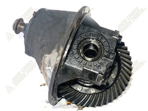 Used International N190 Rear Rear (Tandem Rear or Single) (Stock #B04142020)) Part Image