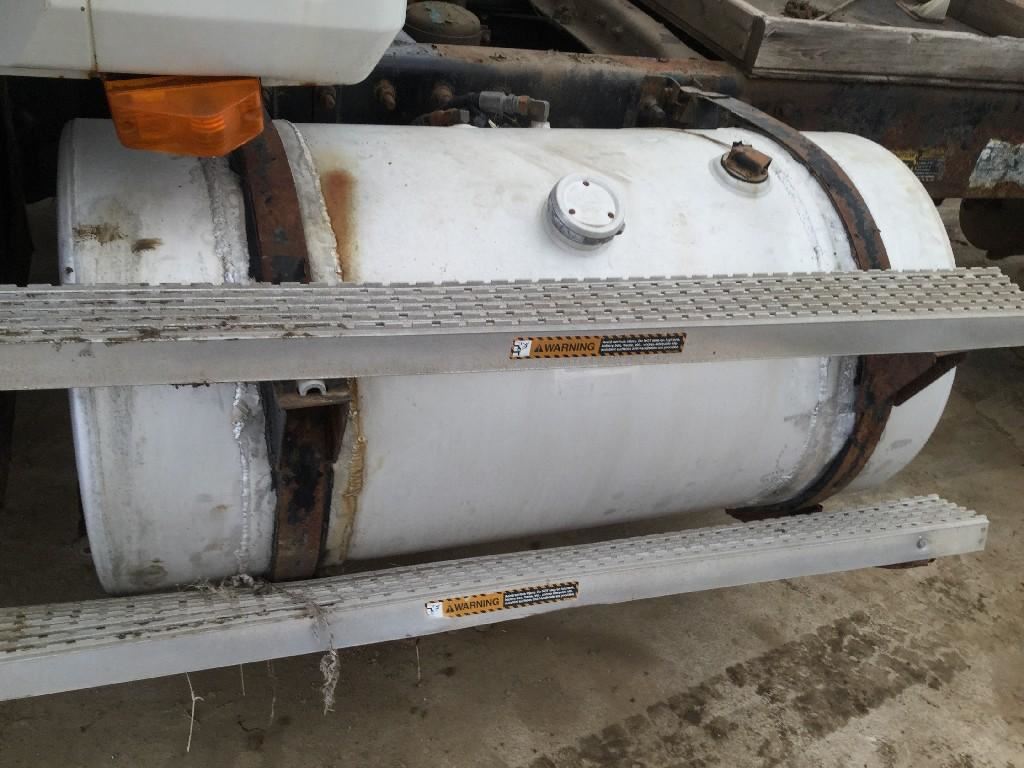 1999 MACK CH613 (Stock #49301) | Fuel Tanks | TPI