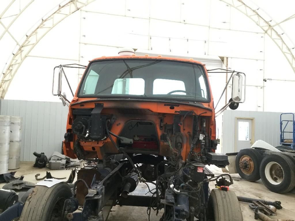 2000 STERLING L7500 SERIES (Stock #32500) | Cabs | TPI