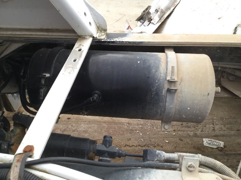 2001 MACK RD690S (Stock #48262) | Air Tanks | TPI mack truck wiring dia 