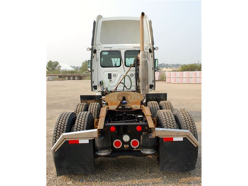 Image 2 of part New 1996 International External Air Breather